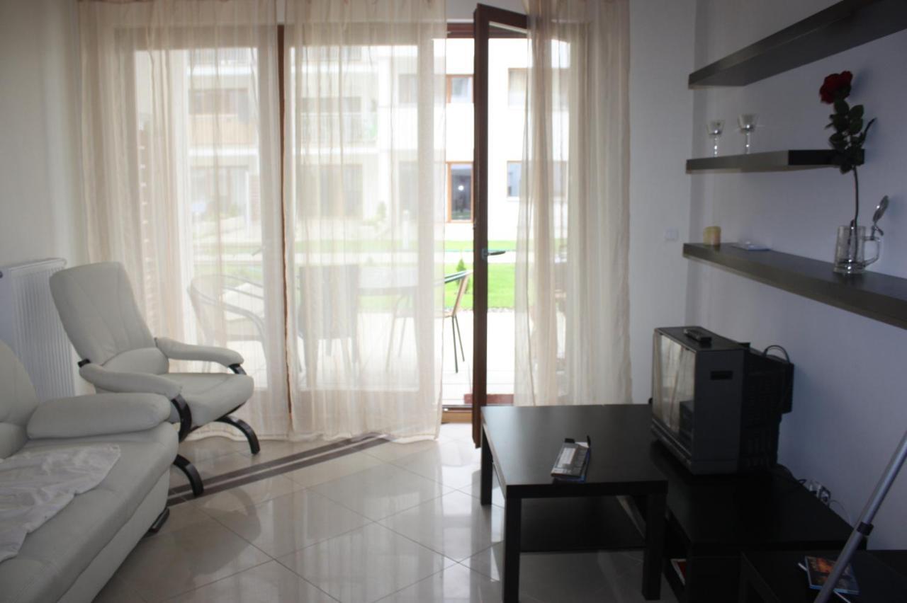 Swinoujscie Platan Patio 2- Berry Apartments Dış mekan fotoğraf