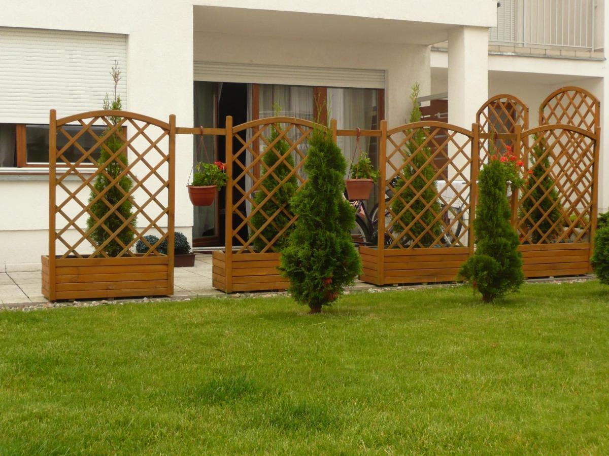 Swinoujscie Platan Patio 2- Berry Apartments Dış mekan fotoğraf
